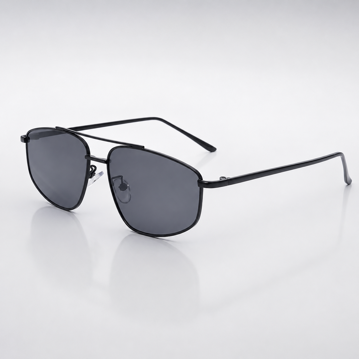 Corvino Slim Metal Shades