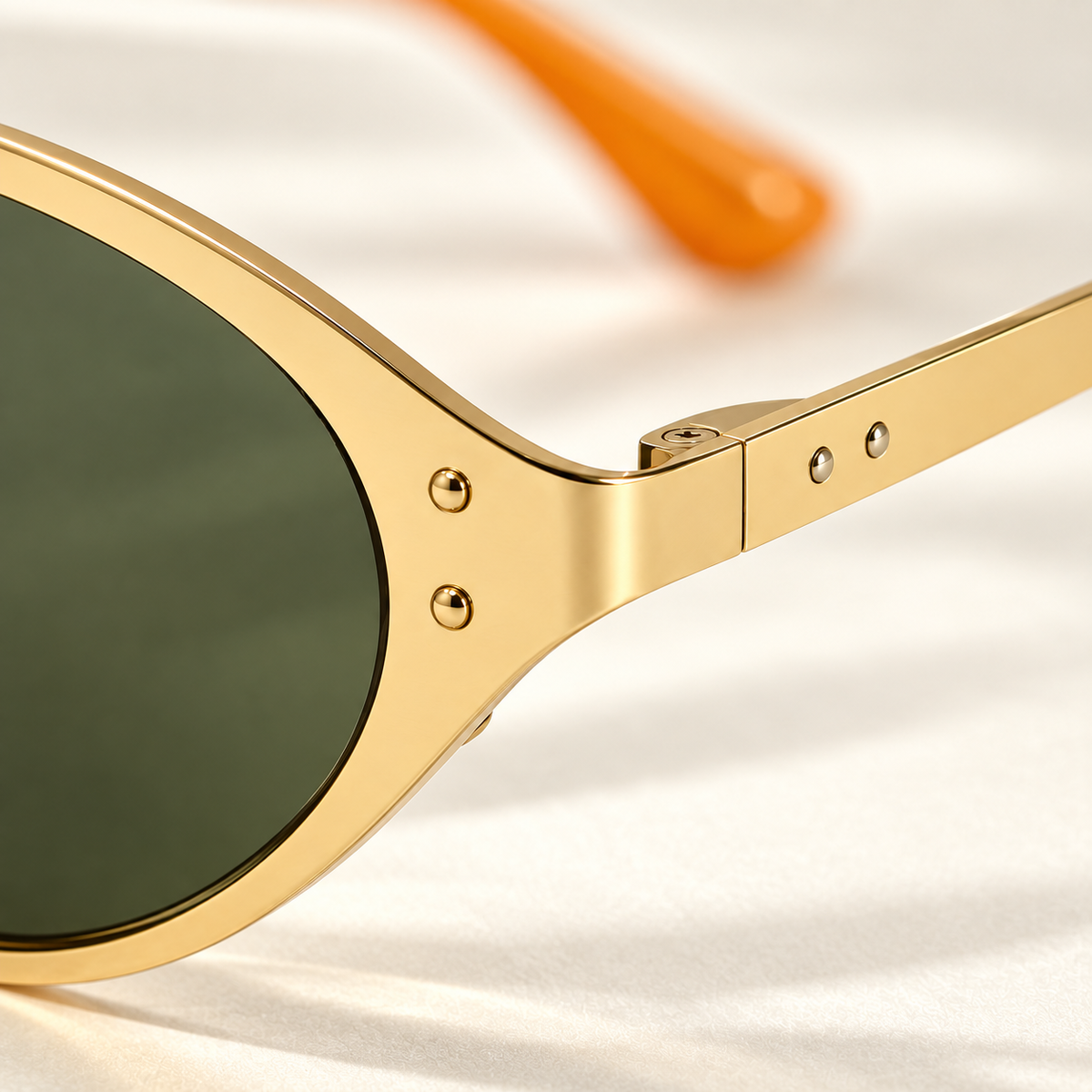 Vivienne Cat-Eye Sunglasses