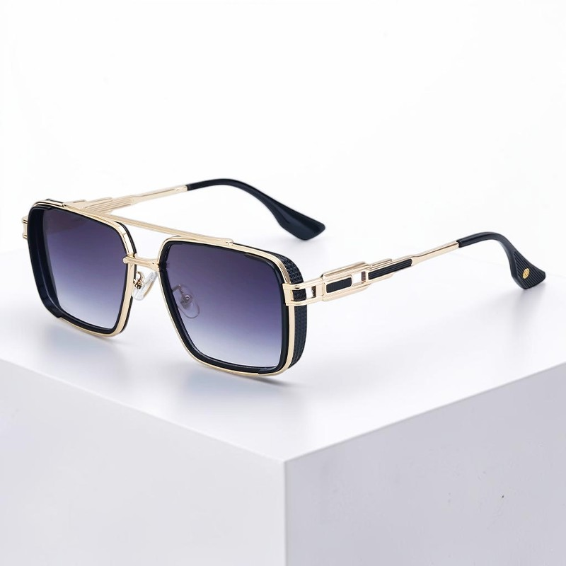 Vaughn's Square Aviator