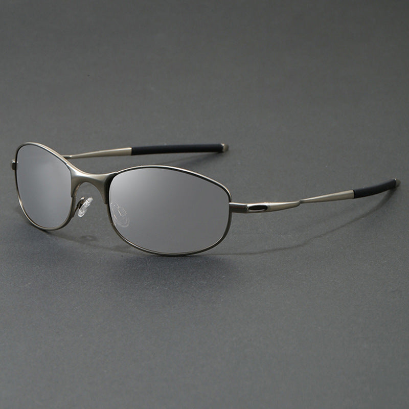 Rovello Polarized Sunglasses in Silver Mirror - product view on charcoal background