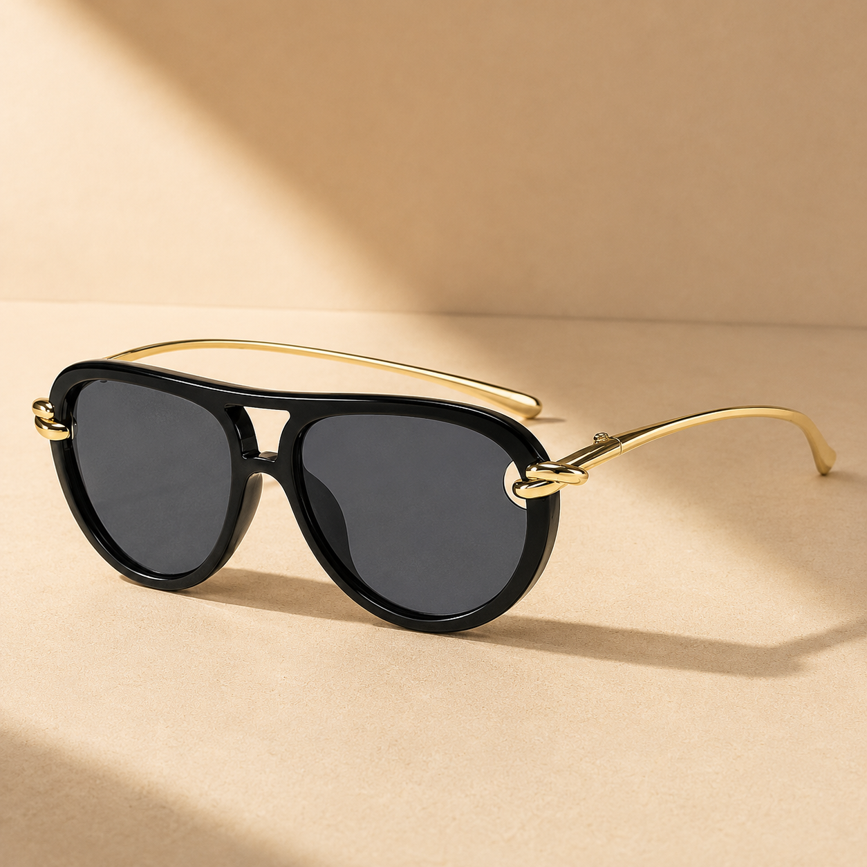 Bellina Loop Sunglasses